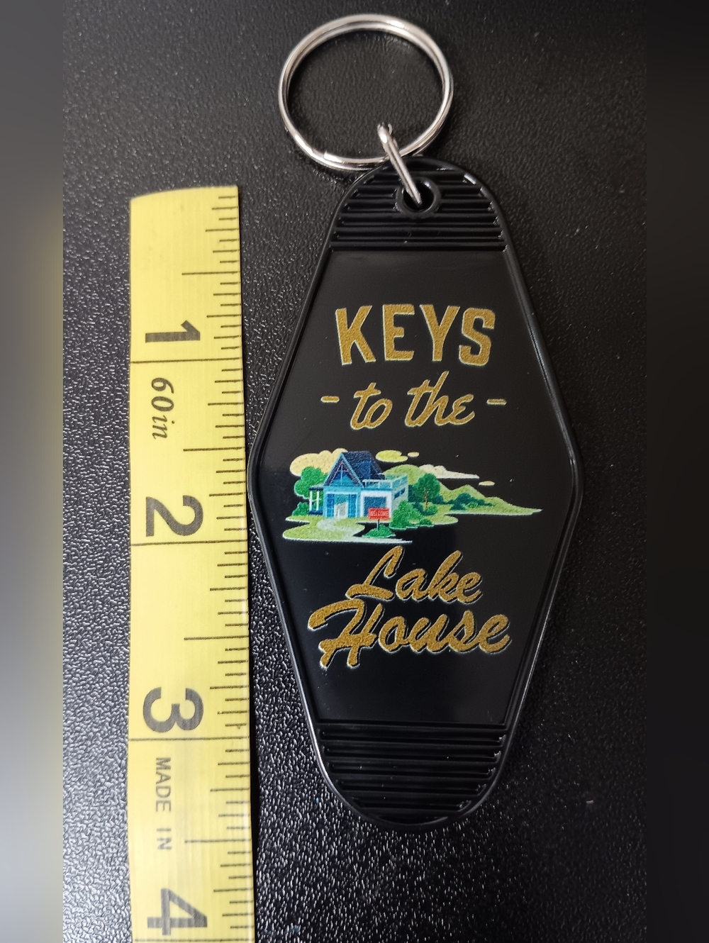 Keys to the Lake House Keychain - Picture 2 of 3